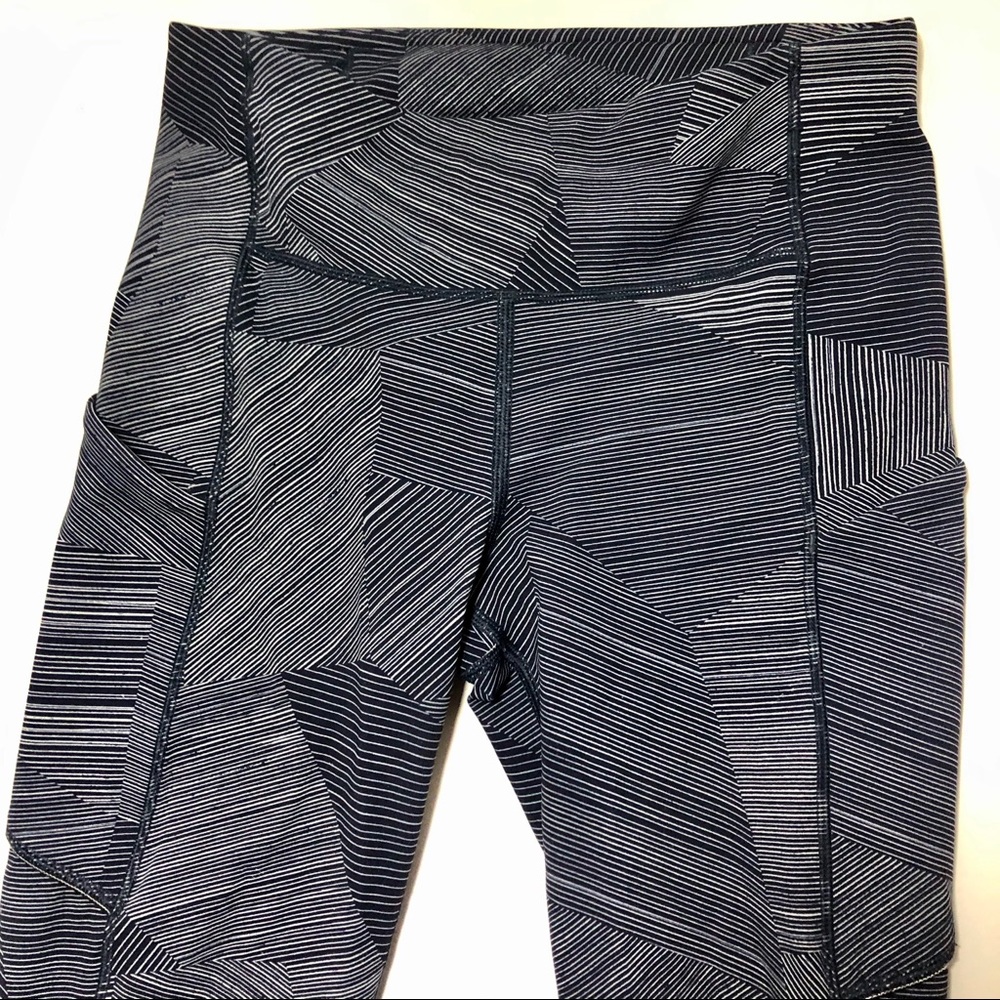 RARE Navy Striped Lululemon Crop Leggings